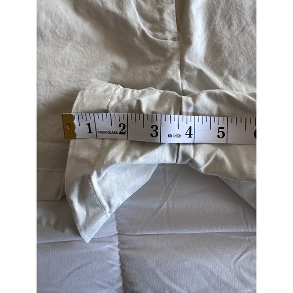 Vineyard Vines Women's Shorts Solid Tan Khaki Chino Size 2 Whale Embroidered - Picture 7 of 11